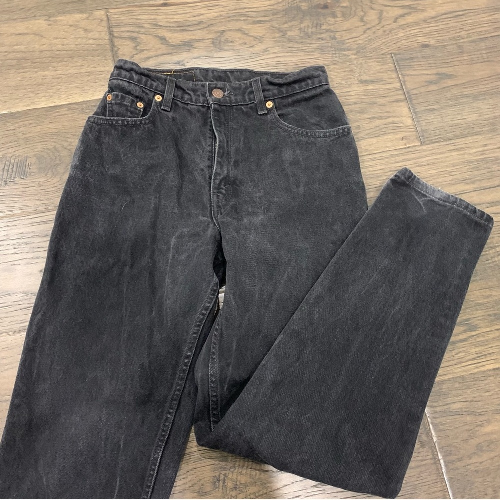 black vintage levis 550s